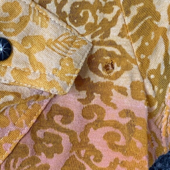 Athleta Stretch Top Women S Orange Umbre V-neck Metal Buttons - Picture 8 of 9